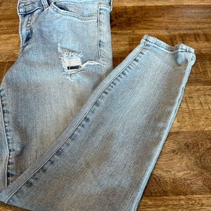 J Brand skinny jeans; size 27; excellent used condition.